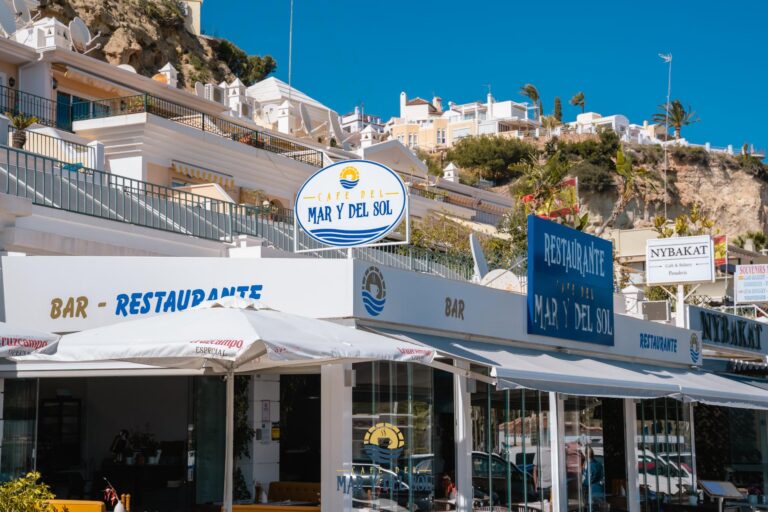 Cafe del mar y del sol,cafe del mar y del sol nerja,Restaurante, Mariscos, Frente a la playa